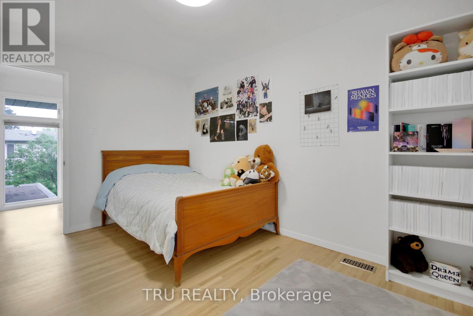 36 Varley Drive, Ottawa, Ontario  K2K 1G2 - Photo 34 - X12394431