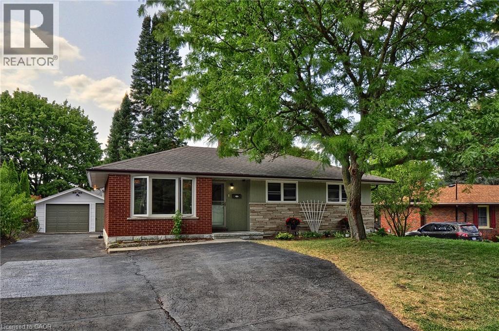 Property at 8 HEATHER Avenue image 1