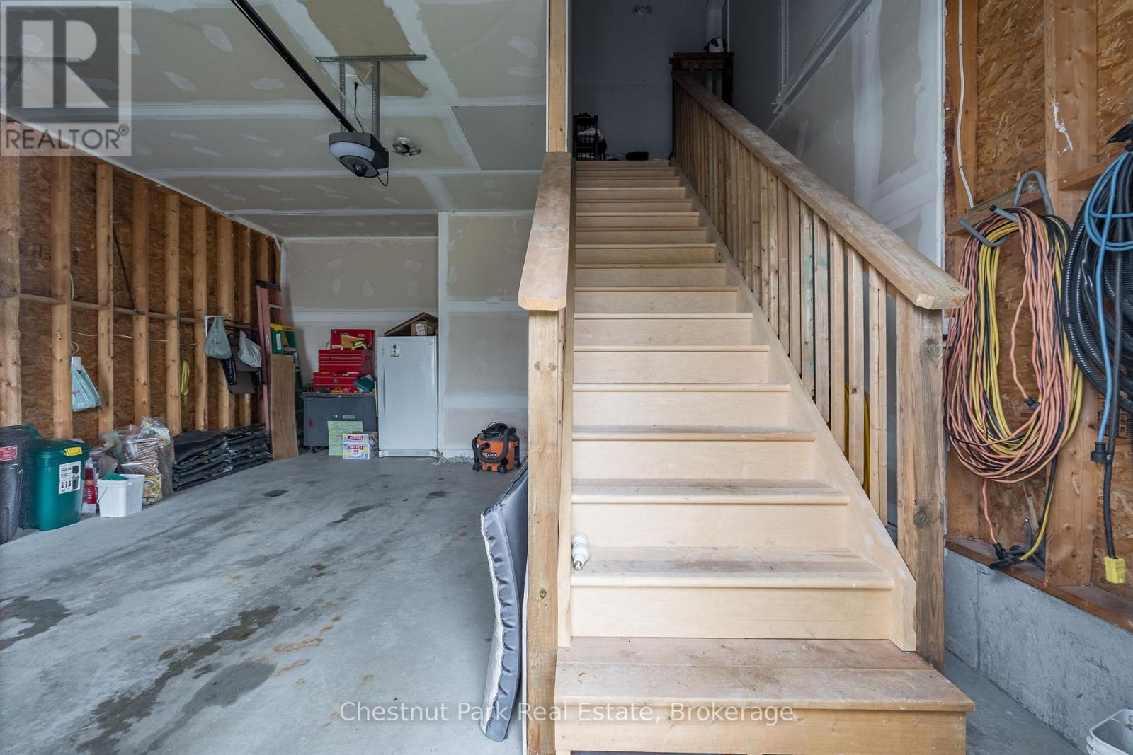 17 Windsong Crescent, Bracebridge (Macaulay), Ontario  P1L 1W9 - Photo 25 - X12394258