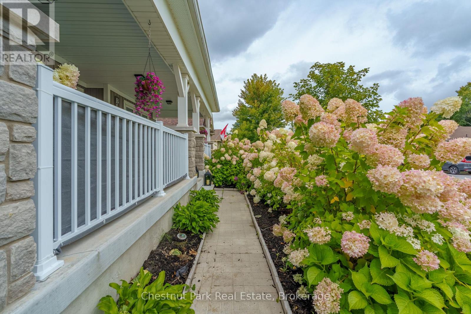 17 Windsong Crescent, Bracebridge (Macaulay), Ontario  P1L 1W9 - Photo 4 - X12394258