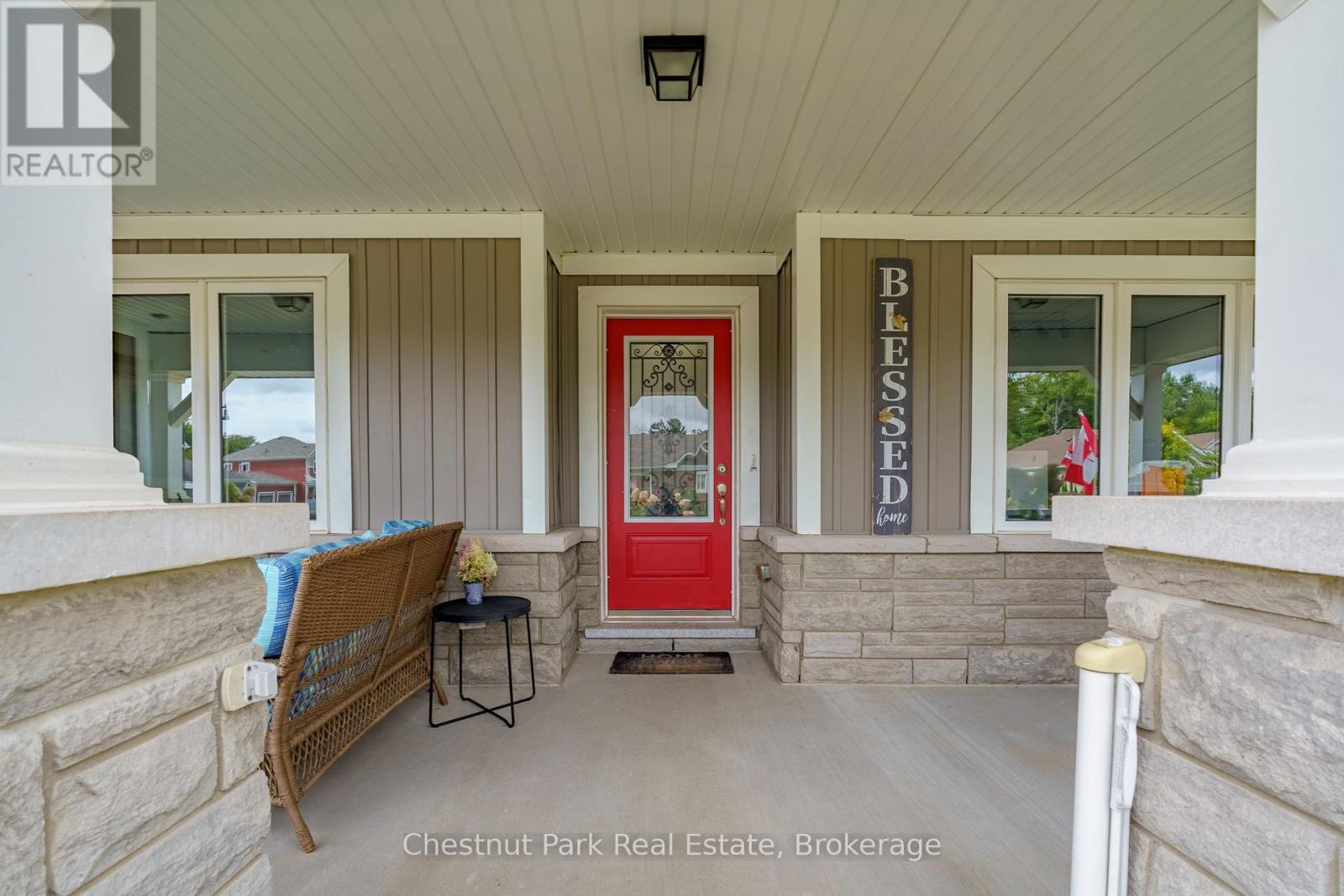 17 Windsong Crescent, Bracebridge (Macaulay), Ontario  P1L 1W9 - Photo 5 - X12394258
