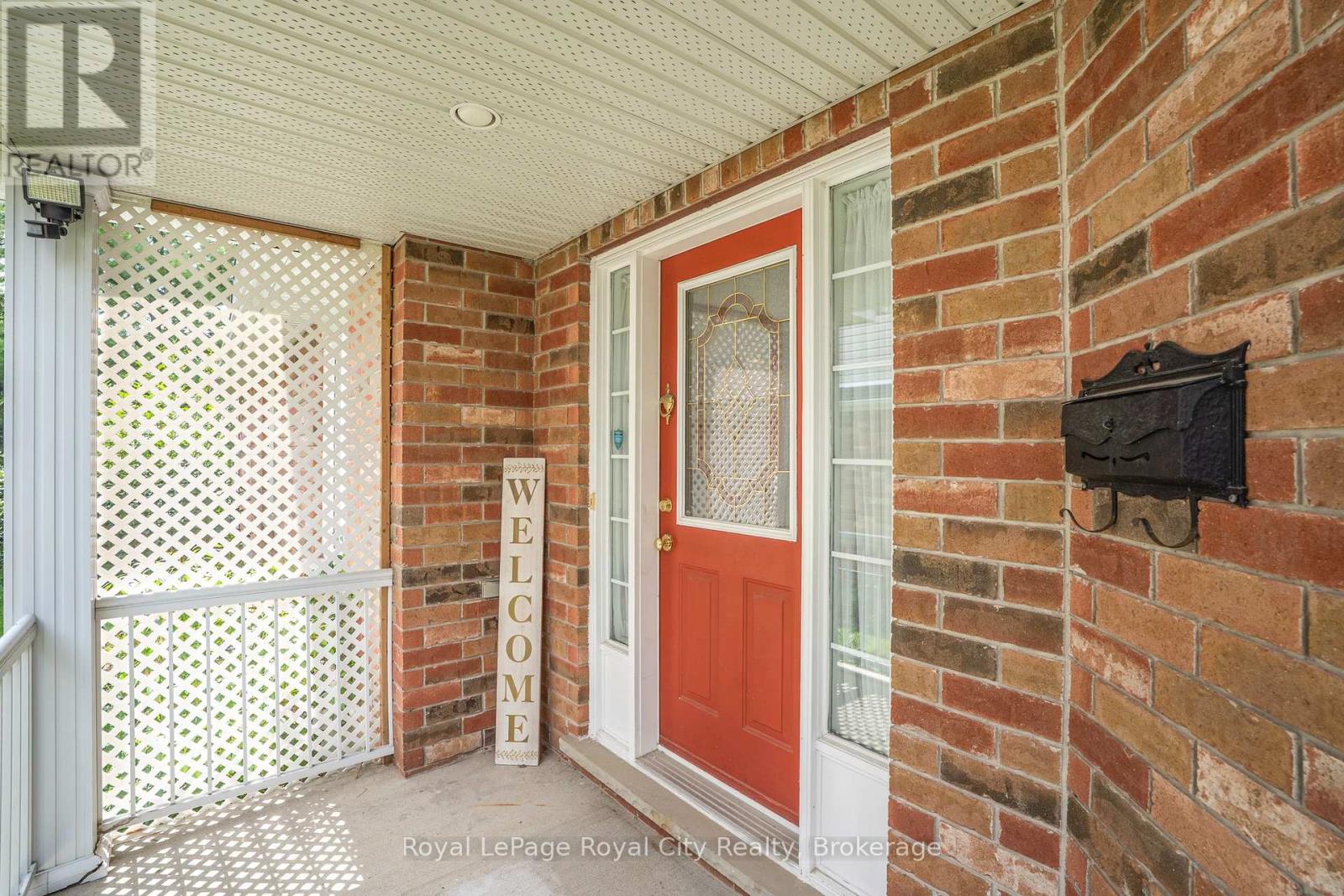 22 Thornton Street, Guelph, Ontario  N1E 7B1 - Photo 7 - X12394289