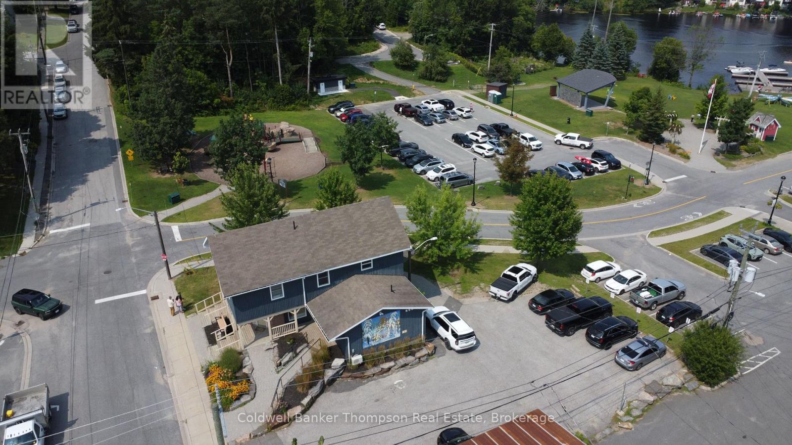 6 - 8 West Street N, Huntsville, Ontario  P1H 2B6 - Photo 10 - X12394407