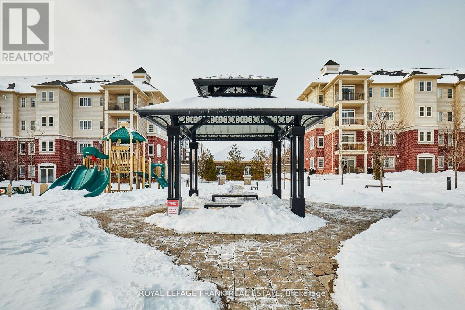 112 - 84 Aspen Springs Drive, Clarington, Ontario  L1C 0V3 - Photo 10 - E12394268