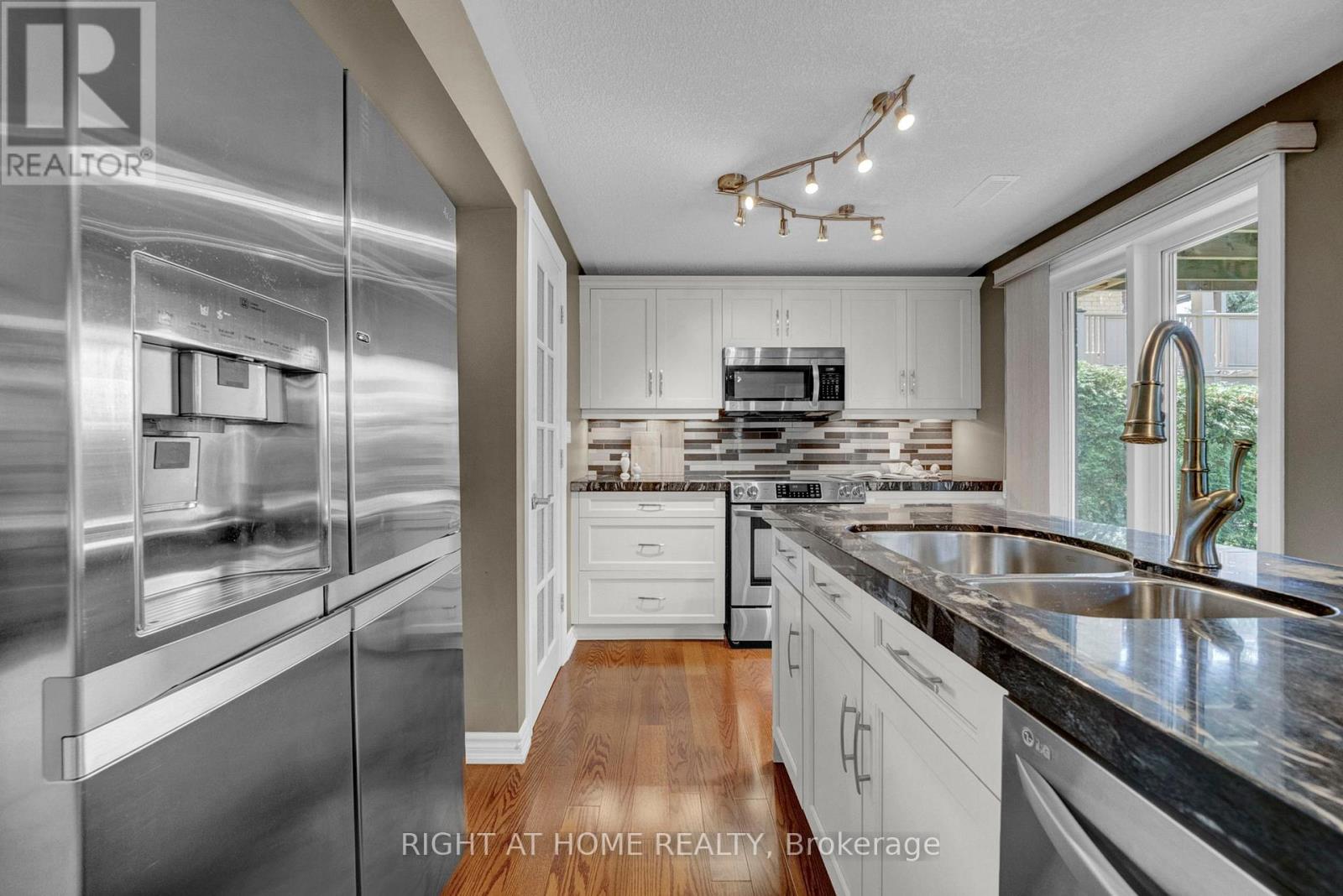 889 Oberland Drive, Oshawa, Ontario  L1K 2M2 - Photo 41 - E12394290