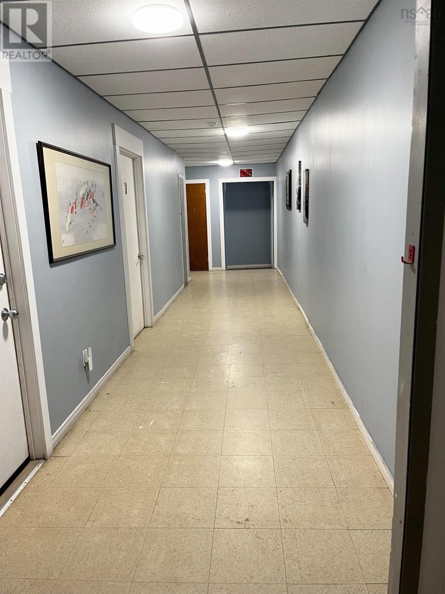 434 King Street, Bridgewater, Nova Scotia  B4V 1A9 - Photo 11 - 202522926