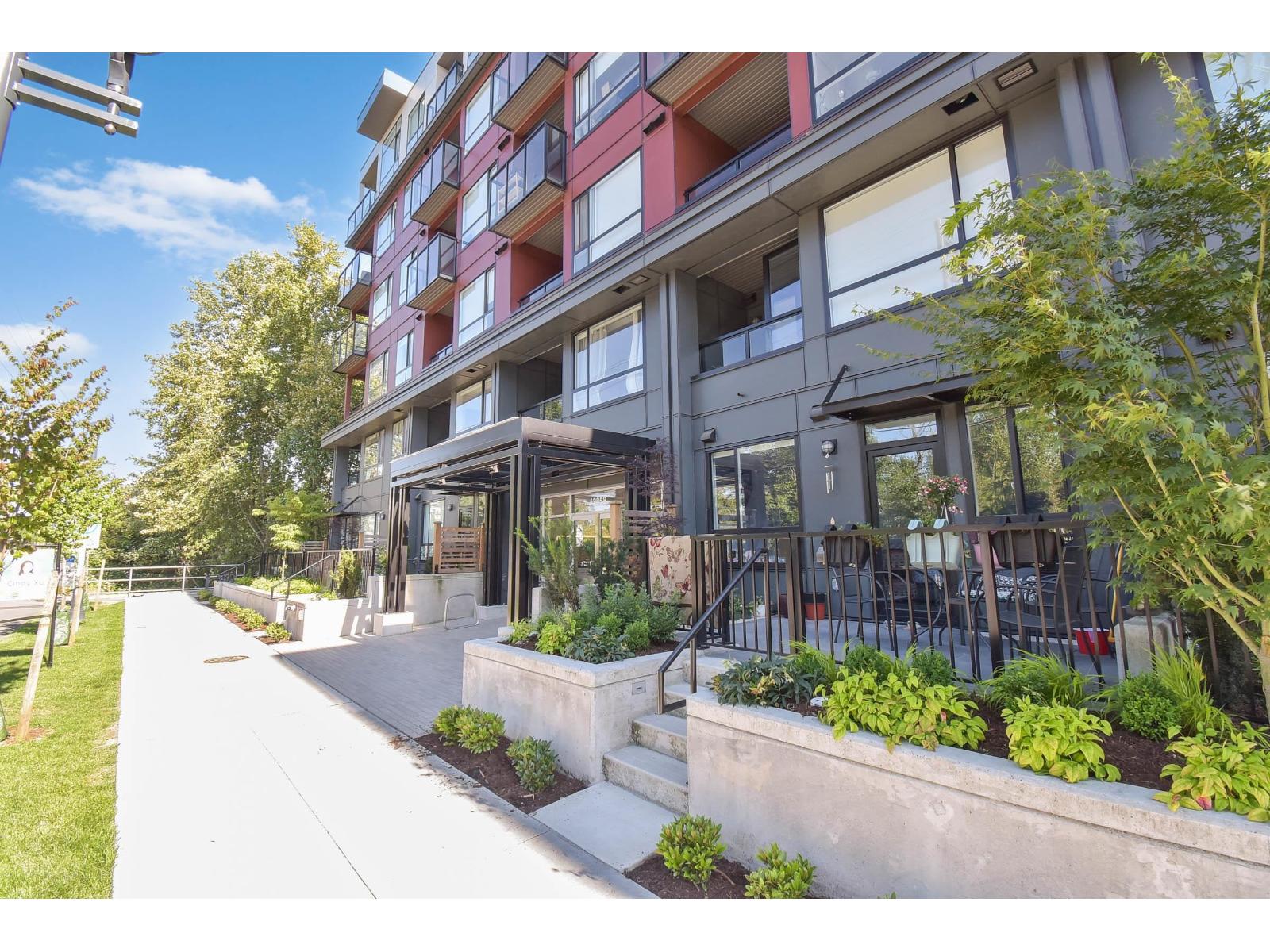 E113 13858 108 Avenue, Surrey, British Columbia  V3T 0T9 - Photo 2 - R3045528