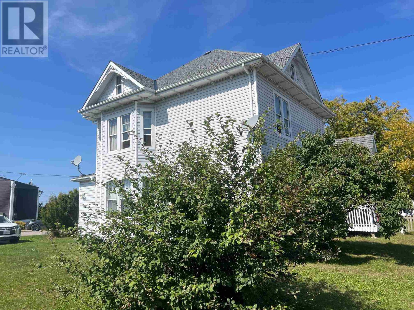 22 Lakeside, Blind River, Ontario  P0R 1B0 - Photo 2 - SM252559