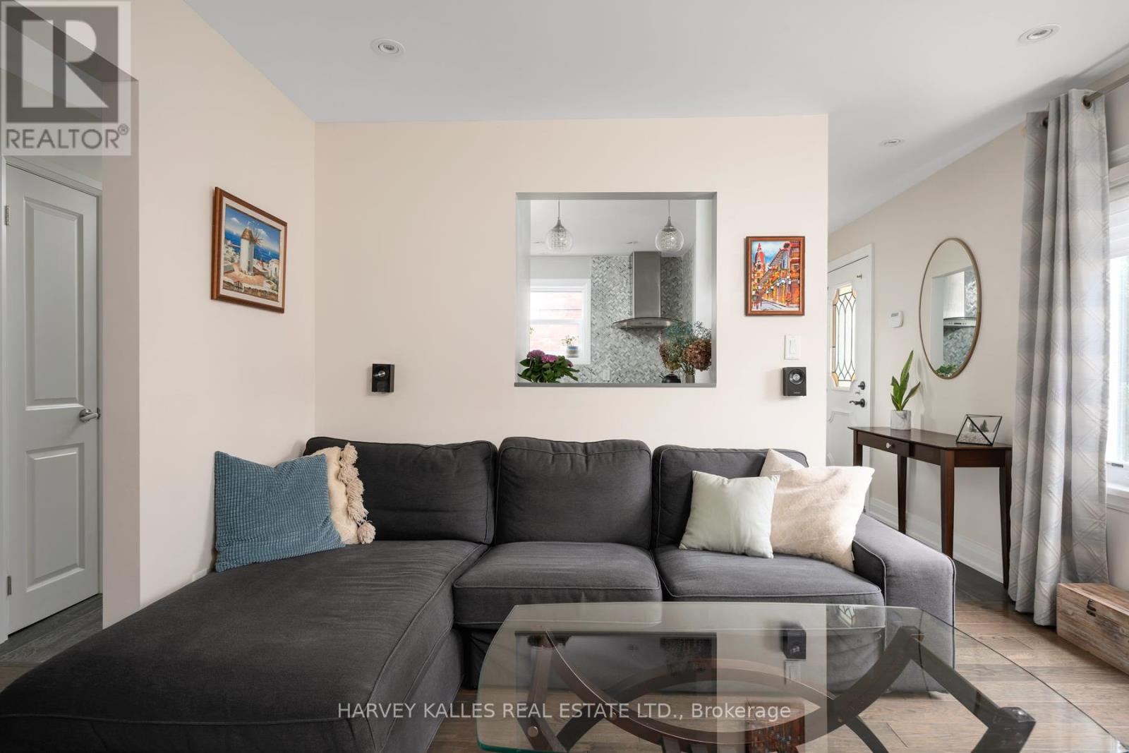 89 Charleswood Drive, Toronto (Clanton Park), Ontario  M3H 1X5 - Photo 10 - C12394134