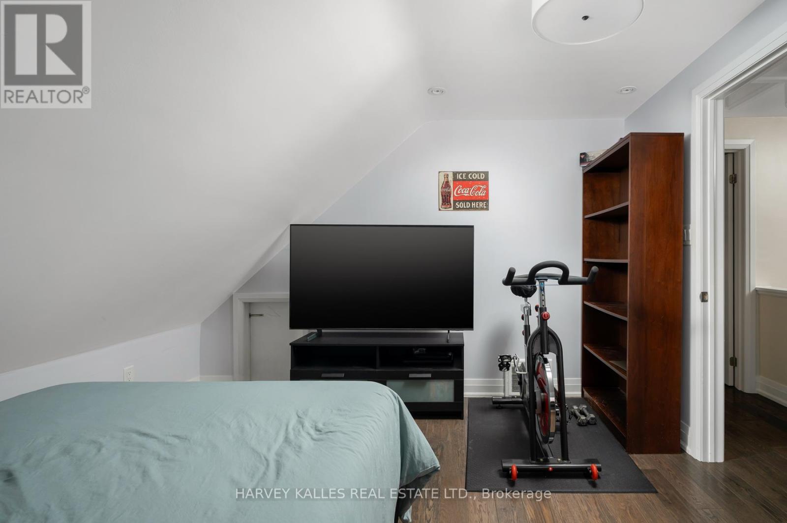 89 Charleswood Drive, Toronto (Clanton Park), Ontario  M3H 1X5 - Photo 24 - C12394134