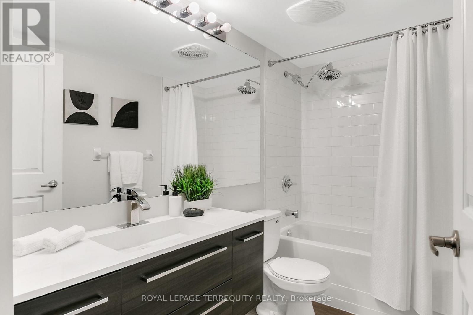 Ph2311 - 50 Lynn Williams Street, Toronto, Ontario  M6K 3R9 - Photo 15 - C12394153
