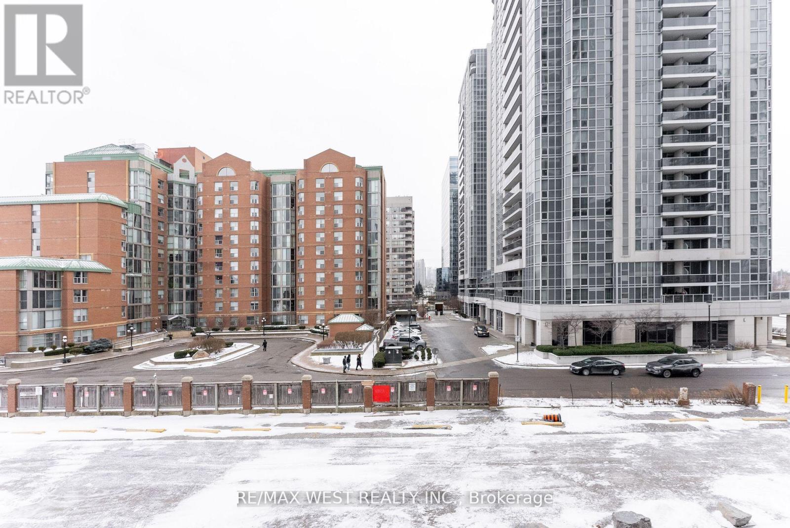 314 - 8 Olympic Garden, Toronto, Ontario  M2M 0B9 - Photo 32 - C12394206