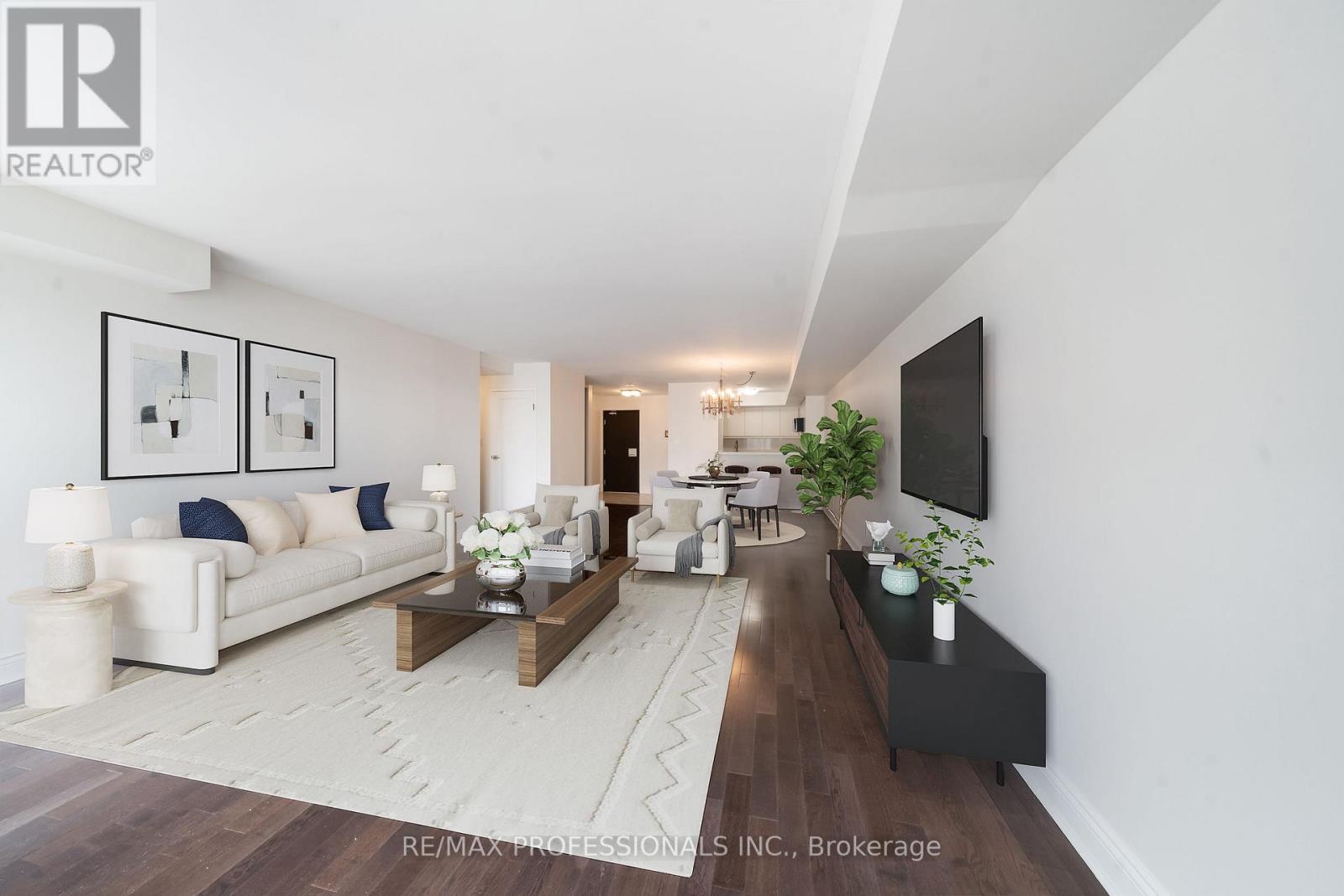 2302 - 25 The Esplanade, Toronto, Ontario M5E 1W5 - Photo 6 - C12394234