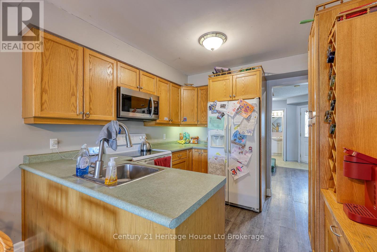 60 Canrobert Street, Woodstock, Ontario  N4S 8W9 - Photo 13 - X12394397
