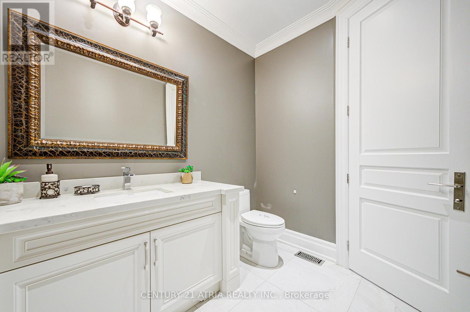 27 Tefley Road, Toronto, Ontario  M2M 1C5 - Photo 12 - C12392270