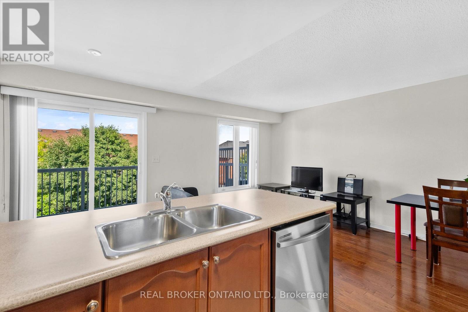 27 - 649e Warden Avenue, Toronto, Ontario  M1L 0E7 - Photo 12 - E12394239