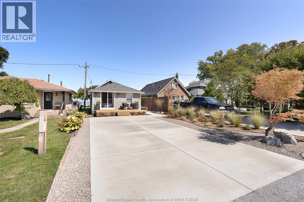 Property at 593 ROSS BEACH RD image 2