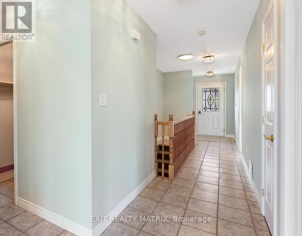 145 Garfield Street S, Gananoque, Ontario  K7G 3G2 - Photo 13 - X12388553