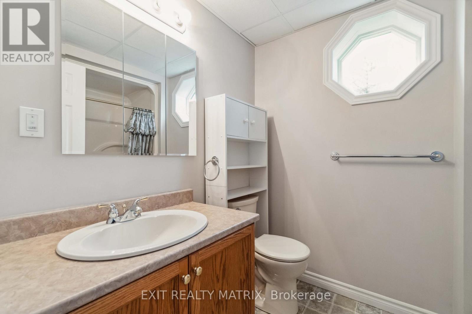 145 Garfield Street S, Gananoque, Ontario  K7G 3G2 - Photo 28 - X12388553