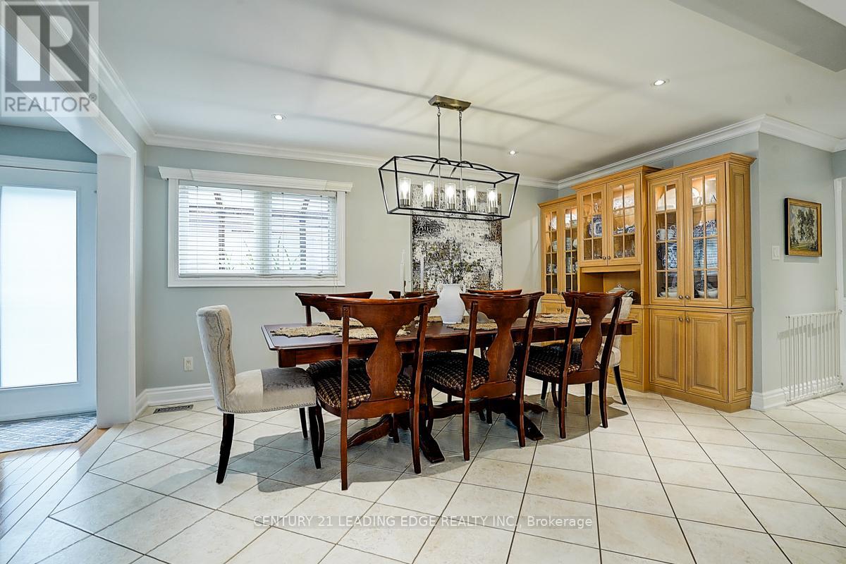 7 Brogan Court, Markham (Raymerville), Ontario  L3P 6G2 - Photo 14 - N12394201
