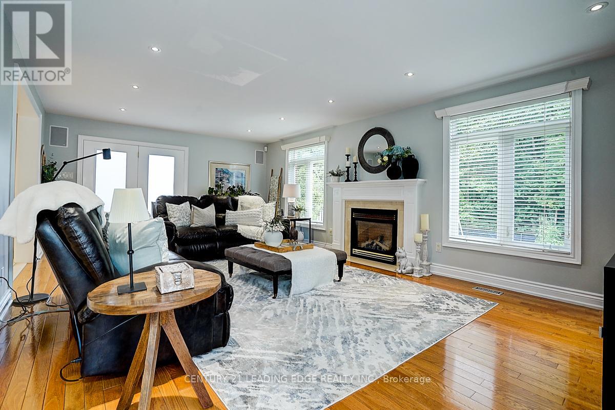 7 Brogan Court, Markham (Raymerville), Ontario  L3P 6G2 - Photo 16 - N12394201
