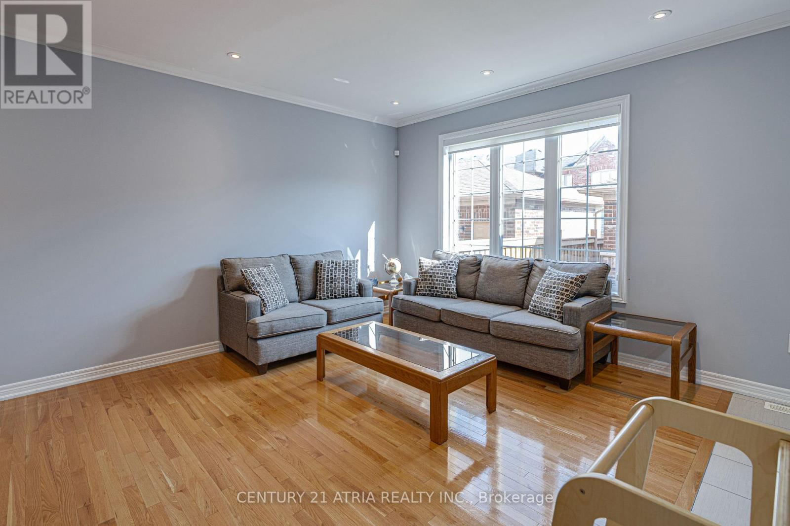 Property at 137 BARONS STREET image 2