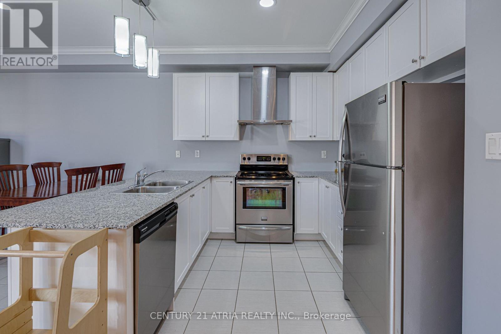 Property at 137 BARONS STREET image 5
