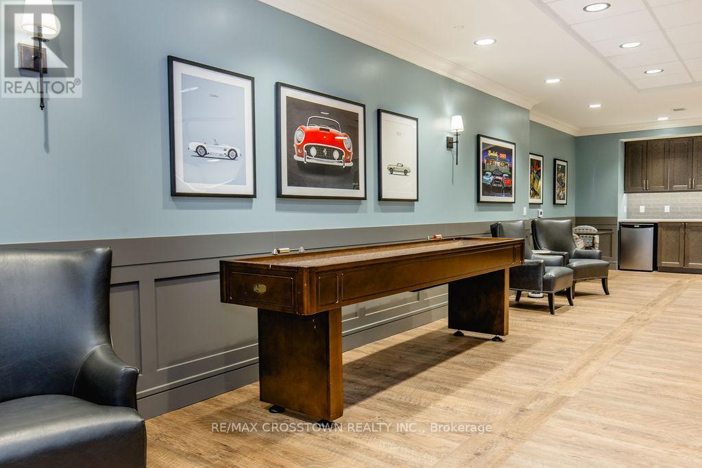 418 - 420 William Graham Drive, Aurora, Ontario  L4G 1X4 - Photo 41 - N12394236