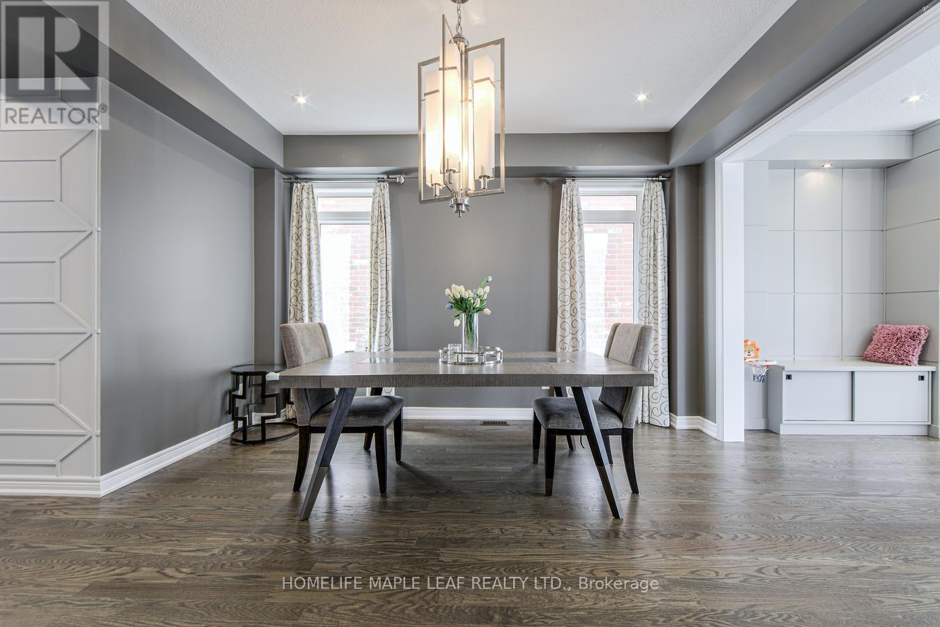 118 Lorne Thomas Place, New Tecumseth, Ontario  L9R 0V8 - Photo 10 - N12391330