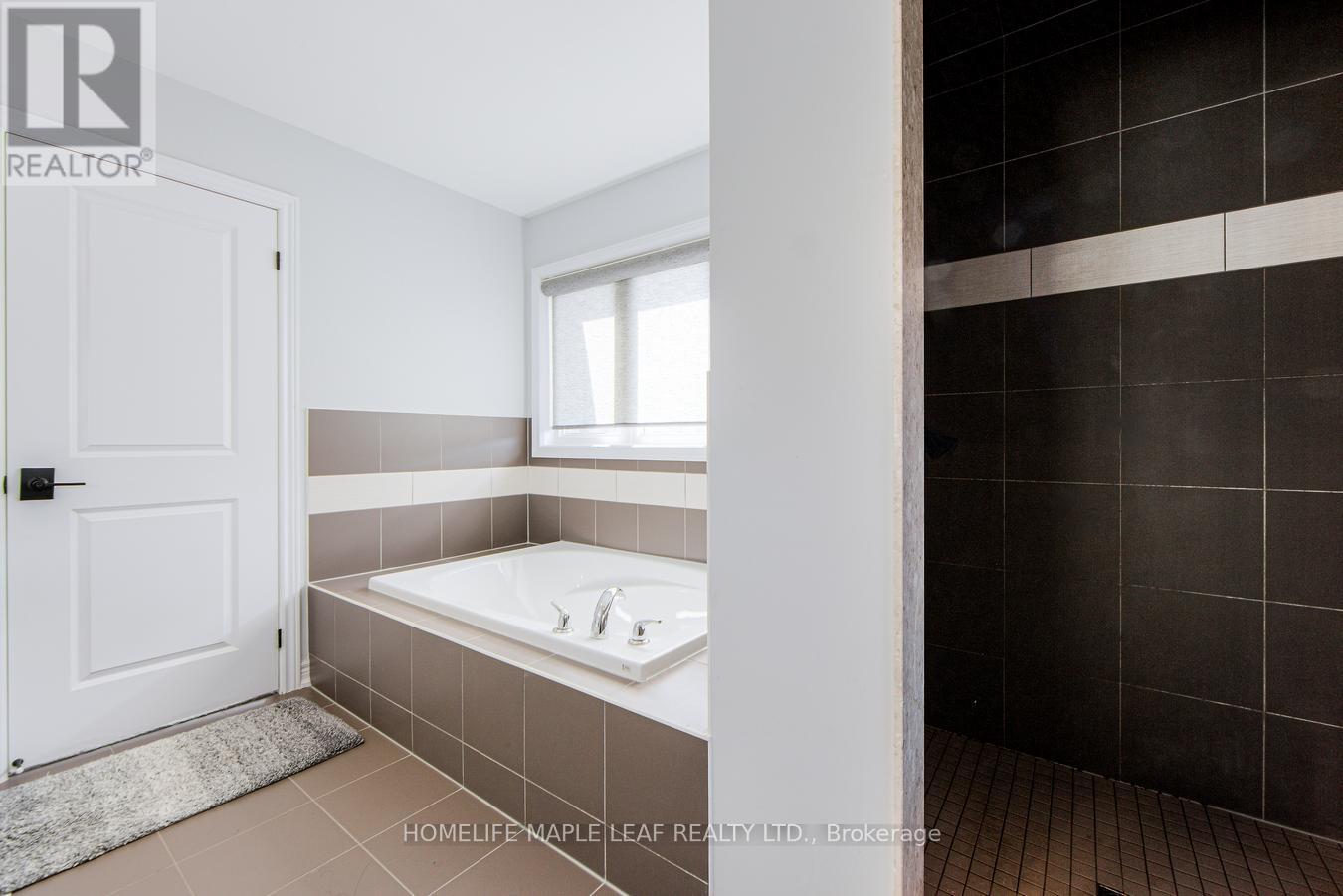 118 Lorne Thomas Place, New Tecumseth, Ontario  L9R 0V8 - Photo 29 - N12391330