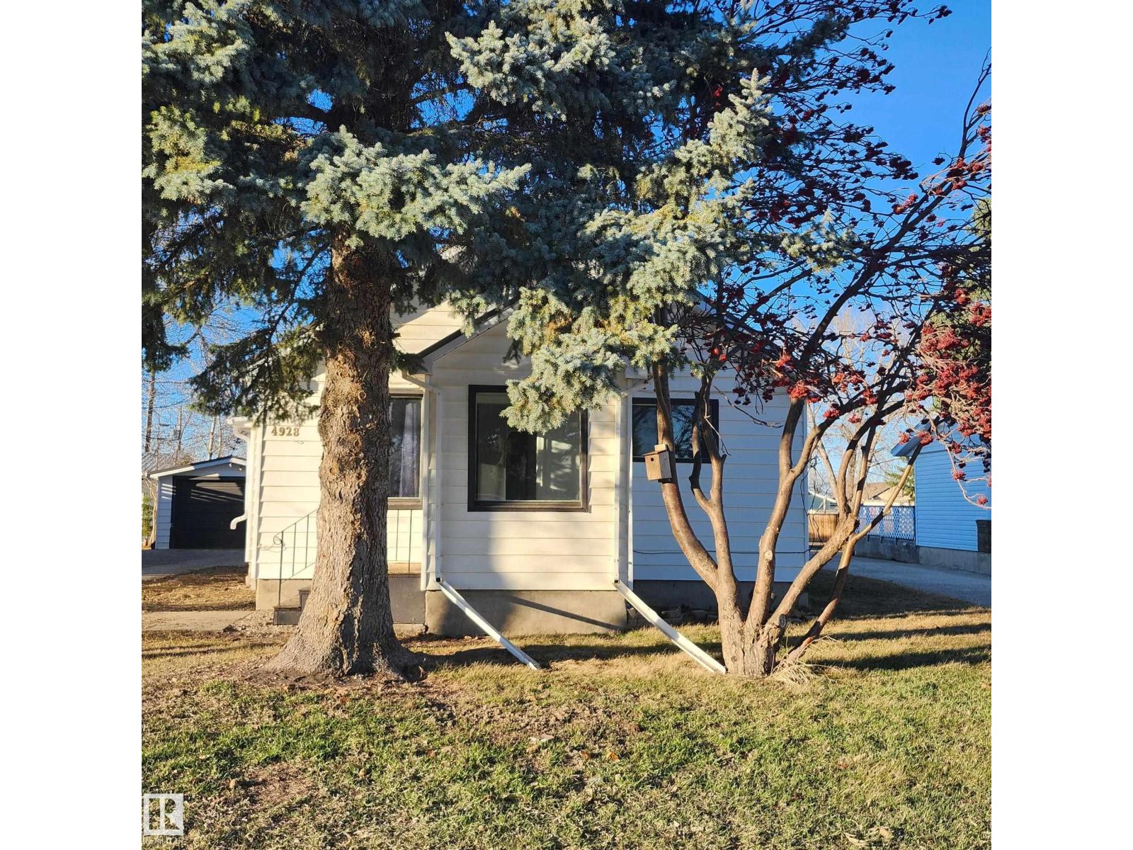 4928 55 AV, Viking, Alberta