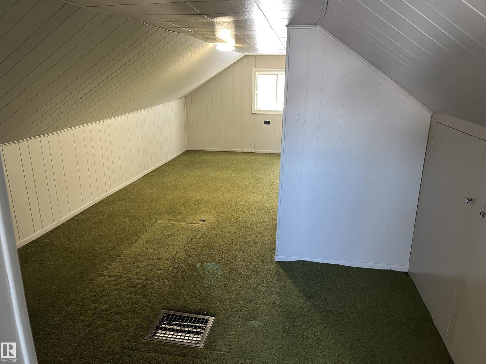 4928 55 Av, Viking, Alberta  T0B 4N0 - Photo 9 - E4457028