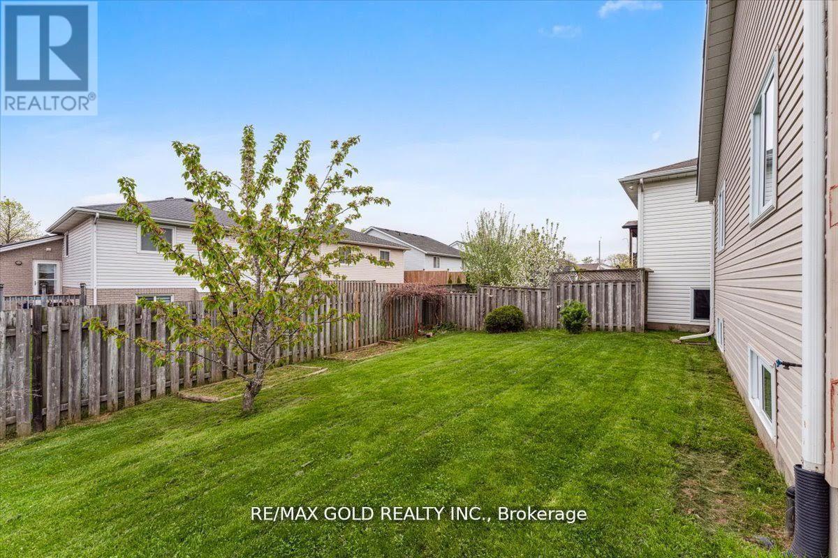 8163 Harvest Crescent, Niagara Falls, Ontario  L2H 3G4 - Photo 42 - X12391700