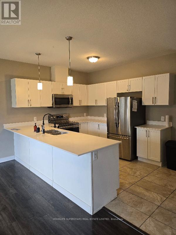 2a - 439 Athlone Avenue, Woodstock, Ontario  N4S 7V8 - Photo 3 - X12374196