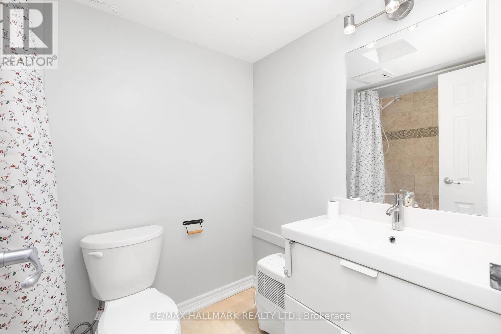 30 - 1250 King Street W, Toronto, Ontario  M6K 1G5 - Photo 24 - W12394212