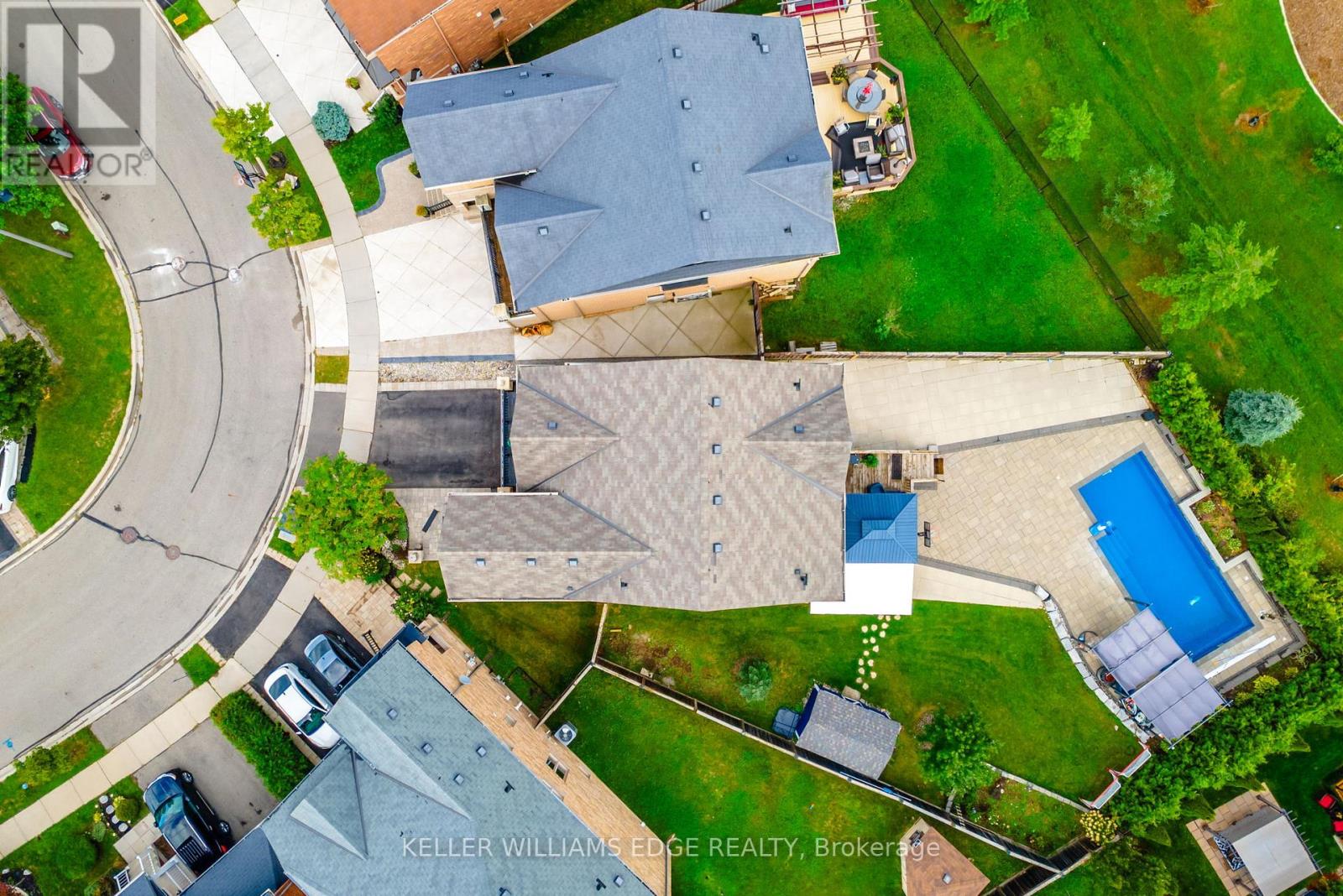 200 Giddings Crescent E, Milton (Sc Scott), Ontario  L9T 7A7 - Photo 47 - W12394225