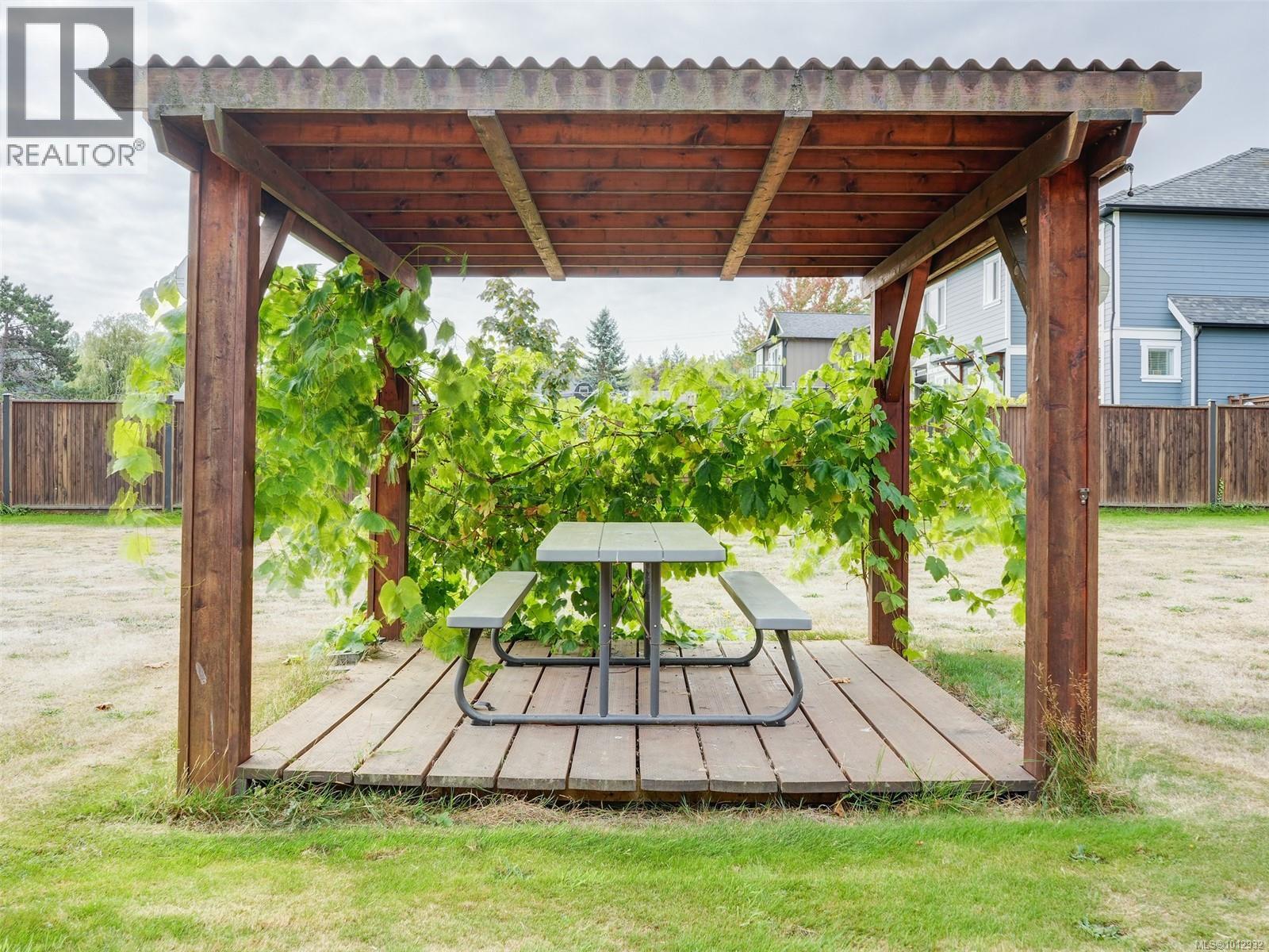 9173 Basswood Rd, North Saanich, British Columbia  V8L 3W8 - Photo 23 - 1012932