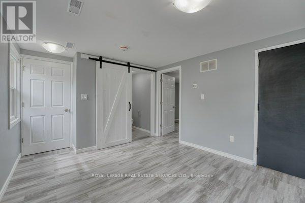 17 Kirk Street, St. Catharines (Western Hill), Ontario  L2S 1B8 - Photo 10 - X12394164