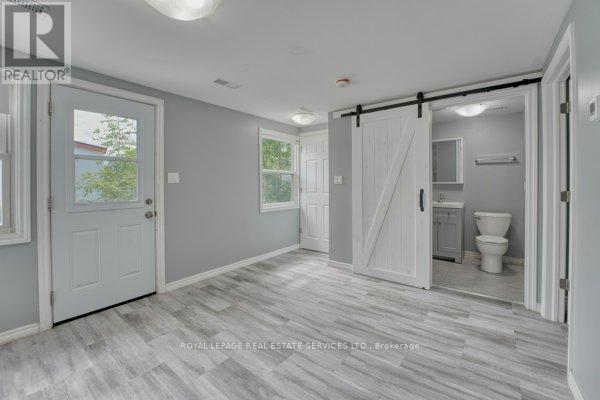 17 Kirk Street, St. Catharines (Western Hill), Ontario  L2S 1B8 - Photo 11 - X12394164