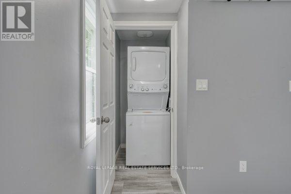 17 Kirk Street, St. Catharines (Western Hill), Ontario  L2S 1B8 - Photo 14 - X12394164