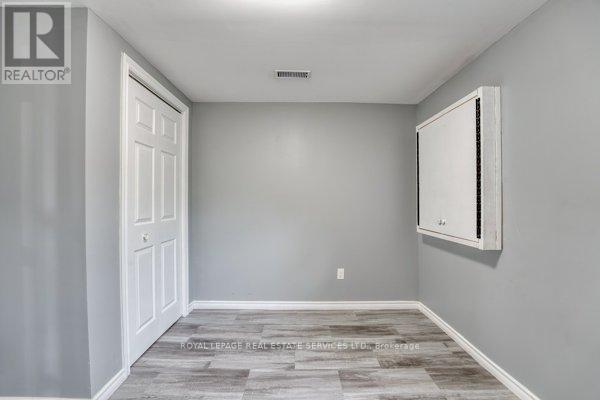 17 Kirk Street, St. Catharines (Western Hill), Ontario  L2S 1B8 - Photo 17 - X12394164