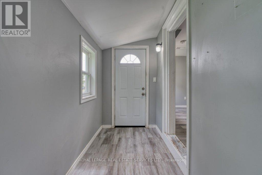 17 Kirk Street, St. Catharines (Western Hill), Ontario  L2S 1B8 - Photo 39 - X12394164