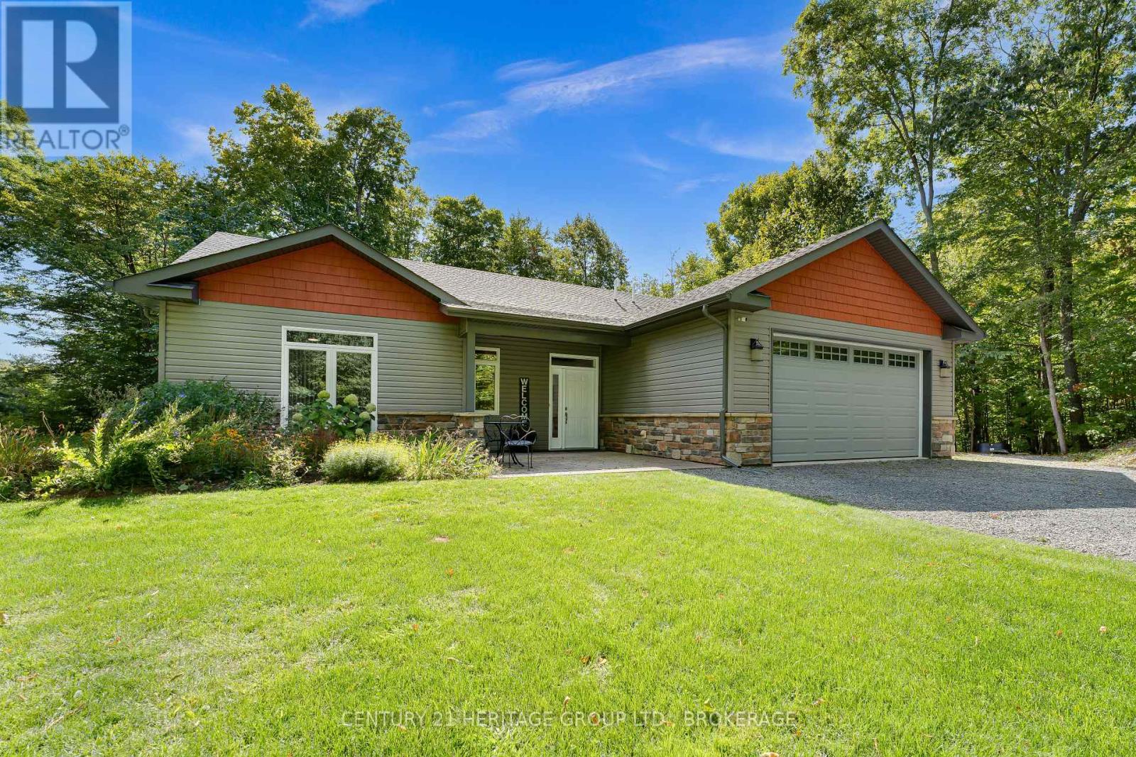 627 STAFFORD LANE, Frontenac, Ontario