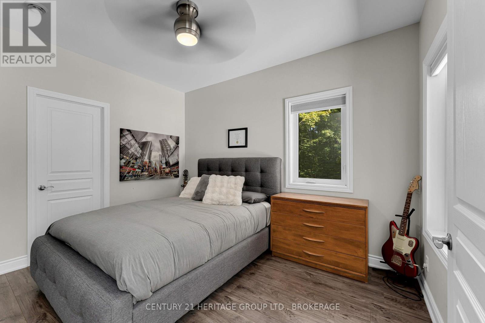 627 Stafford Lane, Frontenac (Frontenac South), Ontario  K0H 2N0 - Photo 18 - X12394457