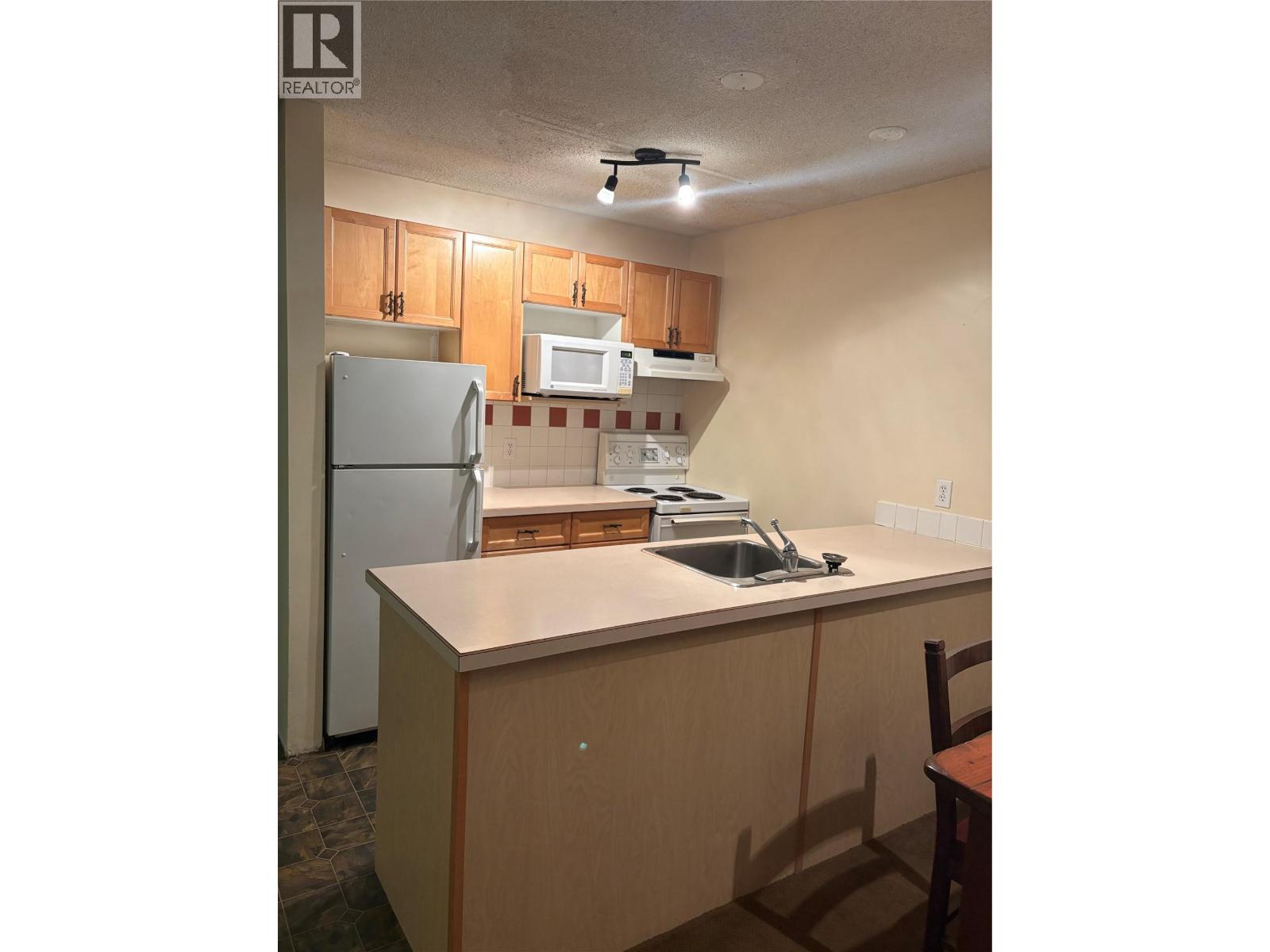 2035 Panorama Drive Unit# 116, Panorama, British Columbia  V0A 1T0 - Photo 6 - 10362085