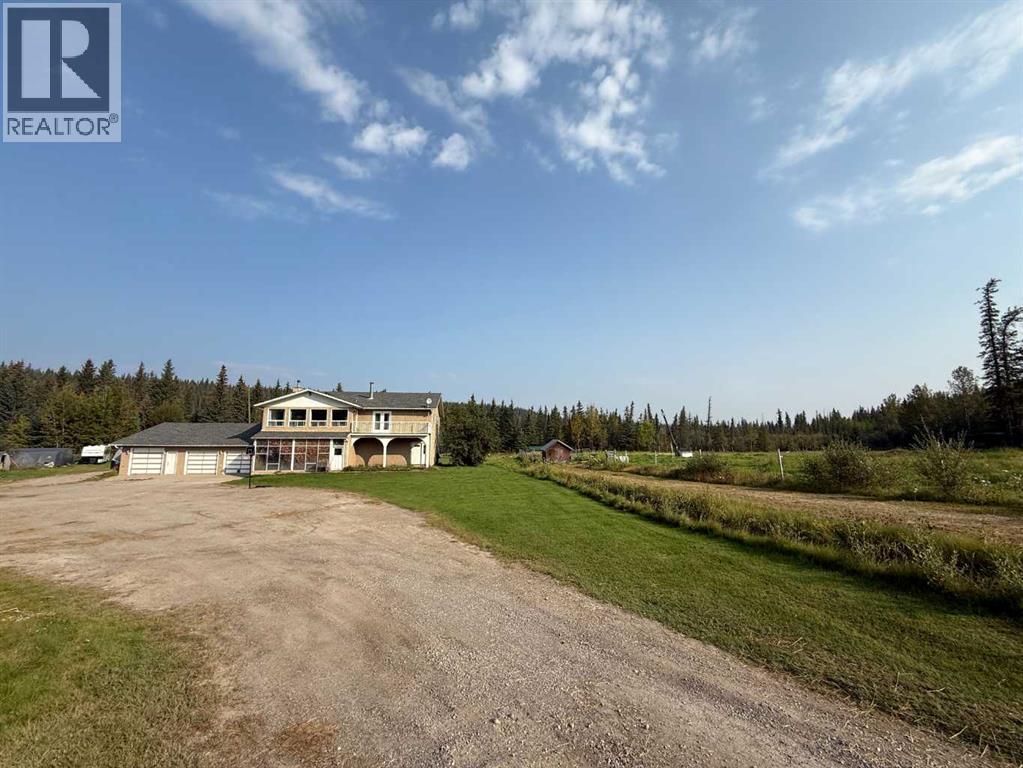 106 West River Road, Hinton, Alberta