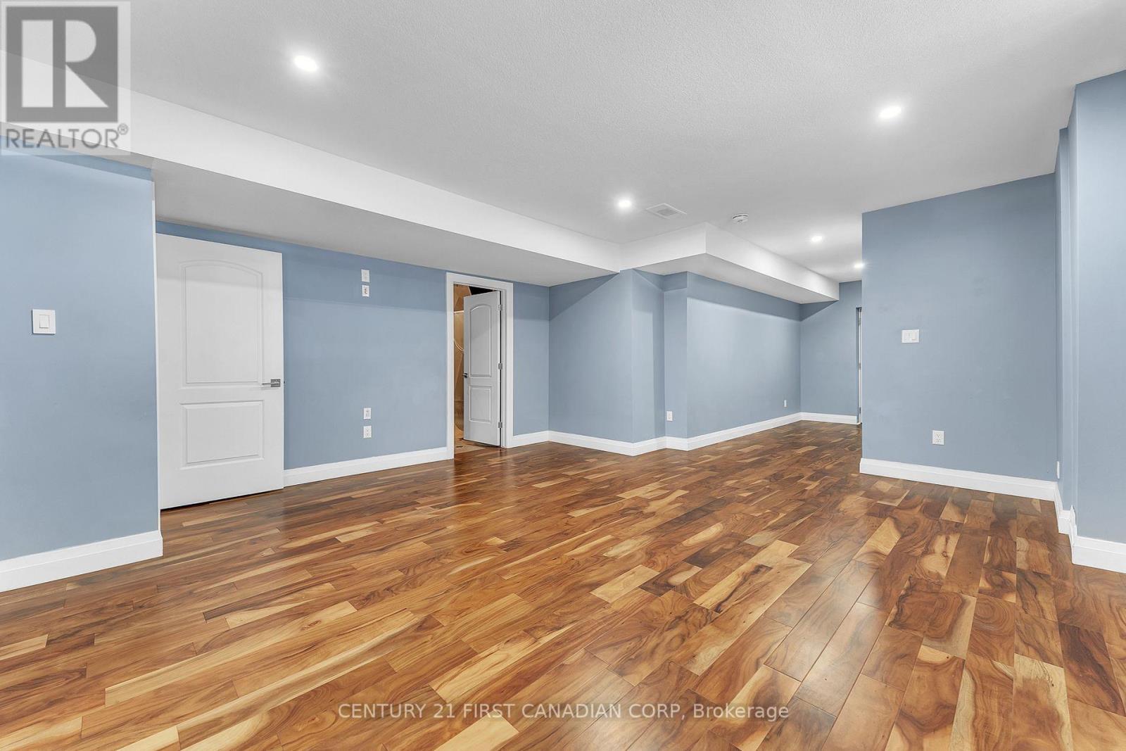 33 - 41 Earlscourt Terrace, Middlesex Centre, Ontario  N0L 1R0 - Photo 32 - X12394458