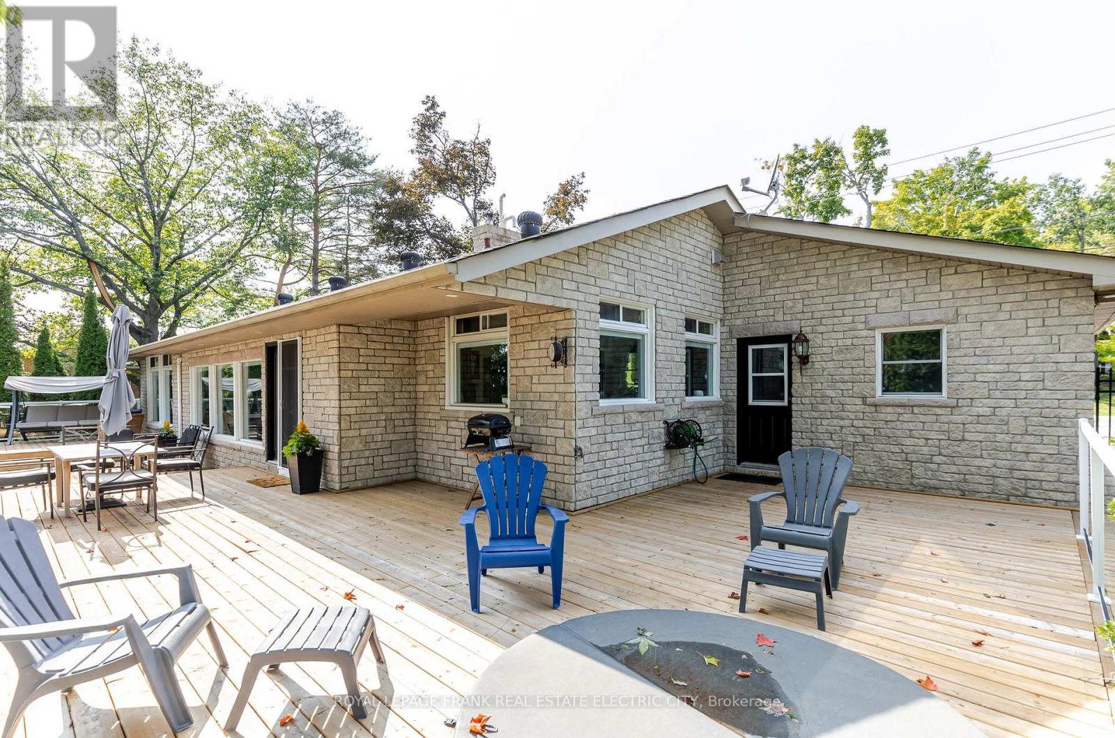 142 Ridgewood Road, Peterborough, Ontario  K9J 1P3 - Photo 46 - X12394507