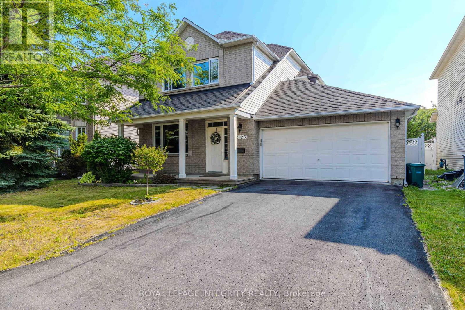2123 Esprit Drive, Ottawa, Ontario  K4A 4K2 - Photo 2 - X12394477