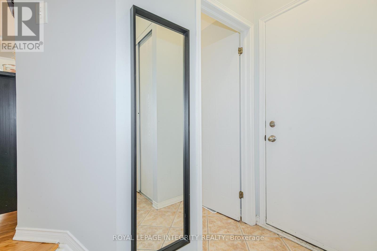 2123 Esprit Drive, Ottawa, Ontario  K4A 4K2 - Photo 5 - X12394477